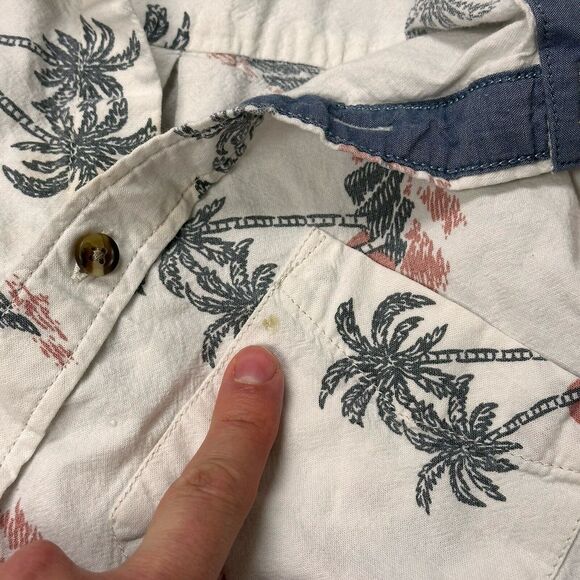 Vans Shirt Mens Size M Button Up Short Sleeve Classic Fit Palm Trees Beach FLAWS - Picture 7 of 7
